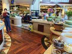 -东莞塘厦三正半山温泉酒店·沙利文西餐厅
