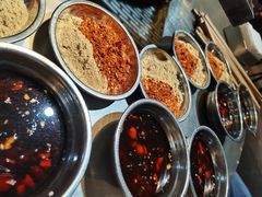 -胡四哥特色火盆烧烤(一分店)