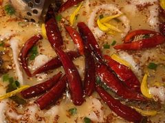 -江渔儿酸菜鱼(万科东荟城店)