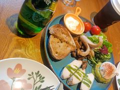 -JINNS锦时 steak&pizza(浸信会礼拜堂旧址店)