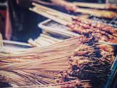 -八一路好吃街(雨田商务大厦店)