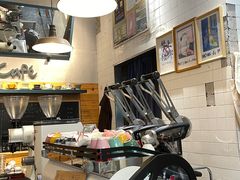 -Be Lived Cafe比例咖啡(摩天轮店)