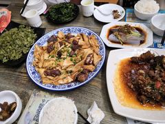 -壹阁胡羊焖饼(特色小吃街店)