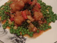 -思念果岭湖畔花房餐厅