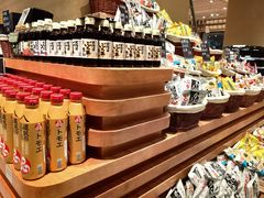 -七鲜超市(瑞虹天地太阳宫店)