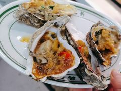 -四囍码头海鲜烧烤自助火锅(外滩南京东路悦荟广场店)