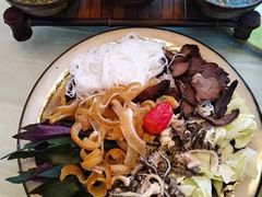 -黄家新傣味