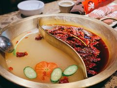 红白鸳鸯锅-小龙坎老火锅(工体店)