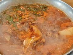 -喇喇排骨火锅·传统韩式脊骨汤(望京西园总店)