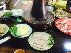 -东镇老火锅(长春路首店)