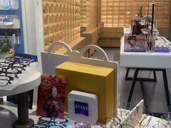 -一代眼镜(浦东大拇指广场店)