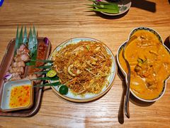 -马来西亚肉骨茶汤·招牌螃蟹·烧鸡·呷喱吧吧(海上世界店)