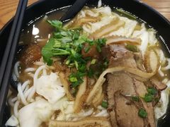 -鑫花溪牛肉米粉(文星广场店)