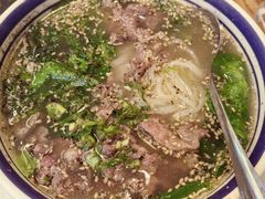 -云阿蛮云南生烫牛肉米线(奉贤路店)