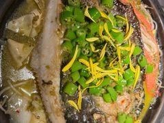 -鸣记脆皮烤鱼·海鲜烤鱼(三八广场店)