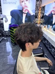 -米可造型烫发染发