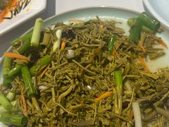 -何适山庄 ·可团建(水长城P2停车场店)