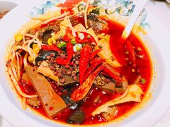 -渝是乎酸菜鱼·川渝小炒(新世界百货望京店)
