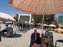 -艾提尕尔清真寺