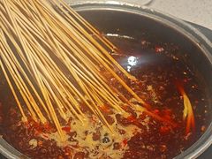 -钢管厂五区小郡肝串串香(蜀都万达店)