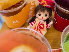 -M Stand(上海人民广场来福士店)