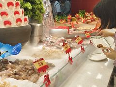 -四囍码头海鲜烧烤自助火锅(外滩南京东路悦荟广场店)