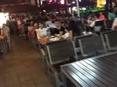 露天位-忠记湛江烧蚝店