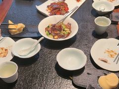 -浩运·海鲜青岛菜·海胆水饺(石老人店)