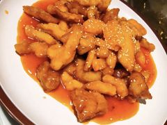 菠萝咕咾肉-巴特餐饮6加1音乐餐吧·新疆菜
