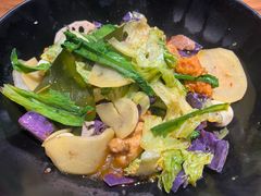 -万记麻辣烫国展总店