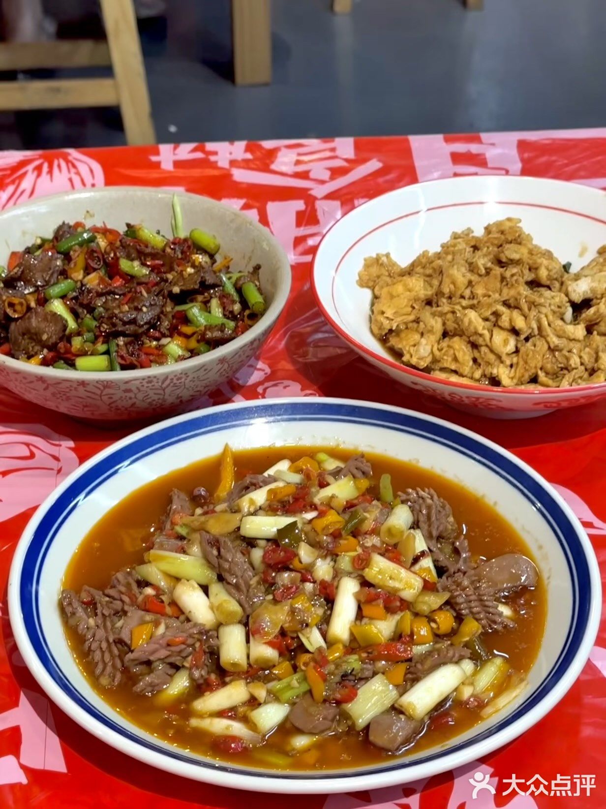 乌啦啦同款仙品川菜馆，武理大学生有救了🥵