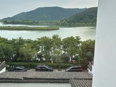 -南北湖湖光山居度假酒店