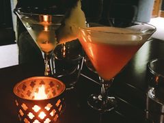 -Whisper Bar 