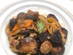 -禾珍珠家常小馆(河南博物院店)