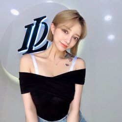 -DL HAIR SALON