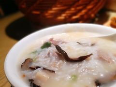 干贝排骨粥-粤港湾砂锅粥·宵夜(宝龙店)