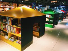-新华书店(印象城店)