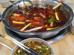 -肖肖酸萝卜鱼火锅(总店)