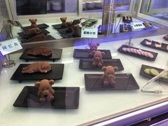 网红小狗慕斯蛋糕-澜悦港海鲜体验主题餐厅