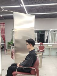 -侨治发型
