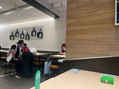 -蒙自源米线大王(东站店)