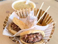 -闫家驴肉老店(华电一校店)