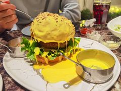 芝士瀑布汉堡-Let's burger&pasta·非常汉堡·融合西餐(蓝色港湾店)