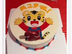 -咖咖熊蛋糕定制·英国蓝风车动物性淡奶油