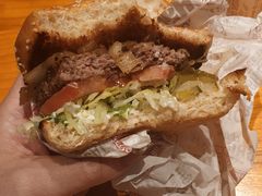 -The Habit Burger Grill 哈比特汉堡(复兴soho店)