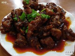 麻辣兔-小厨面(巨野路店)