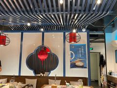 -尚尚仙·酸汤猪手·猪肚鸡火锅(华联万柳购物中心店)