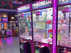 -嗨翻Hi-Fun竞技主题乐园·蹦床团建生日轰趴(荆川 国光1937店)