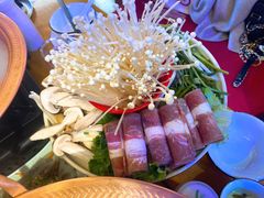 -民食香·腊排骨野生菌美食(木府店)