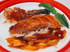 传统老北京果木烤鸭-东门烤鸭店(东华门店)